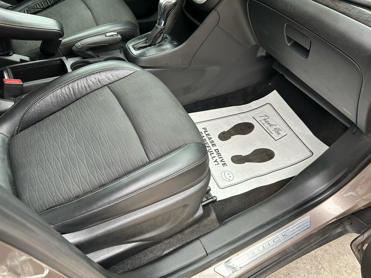 Buick Encore Convenience FWD 2015