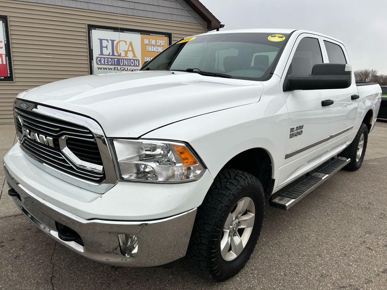 RAM 1500 Tradesman Crew Cab SWB 4WD 2014