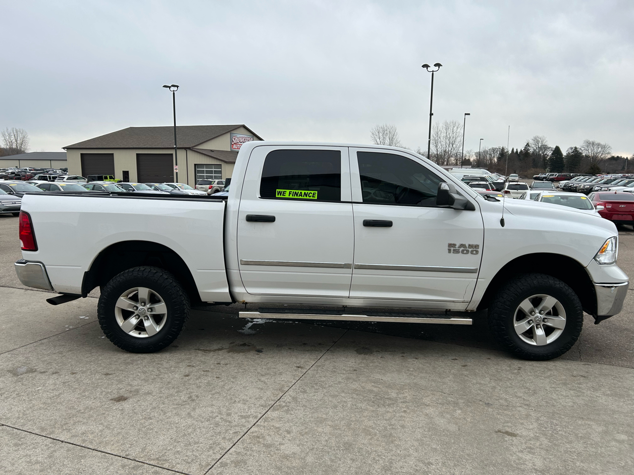 RAM 1500 Tradesman Crew Cab SWB 4WD 2014