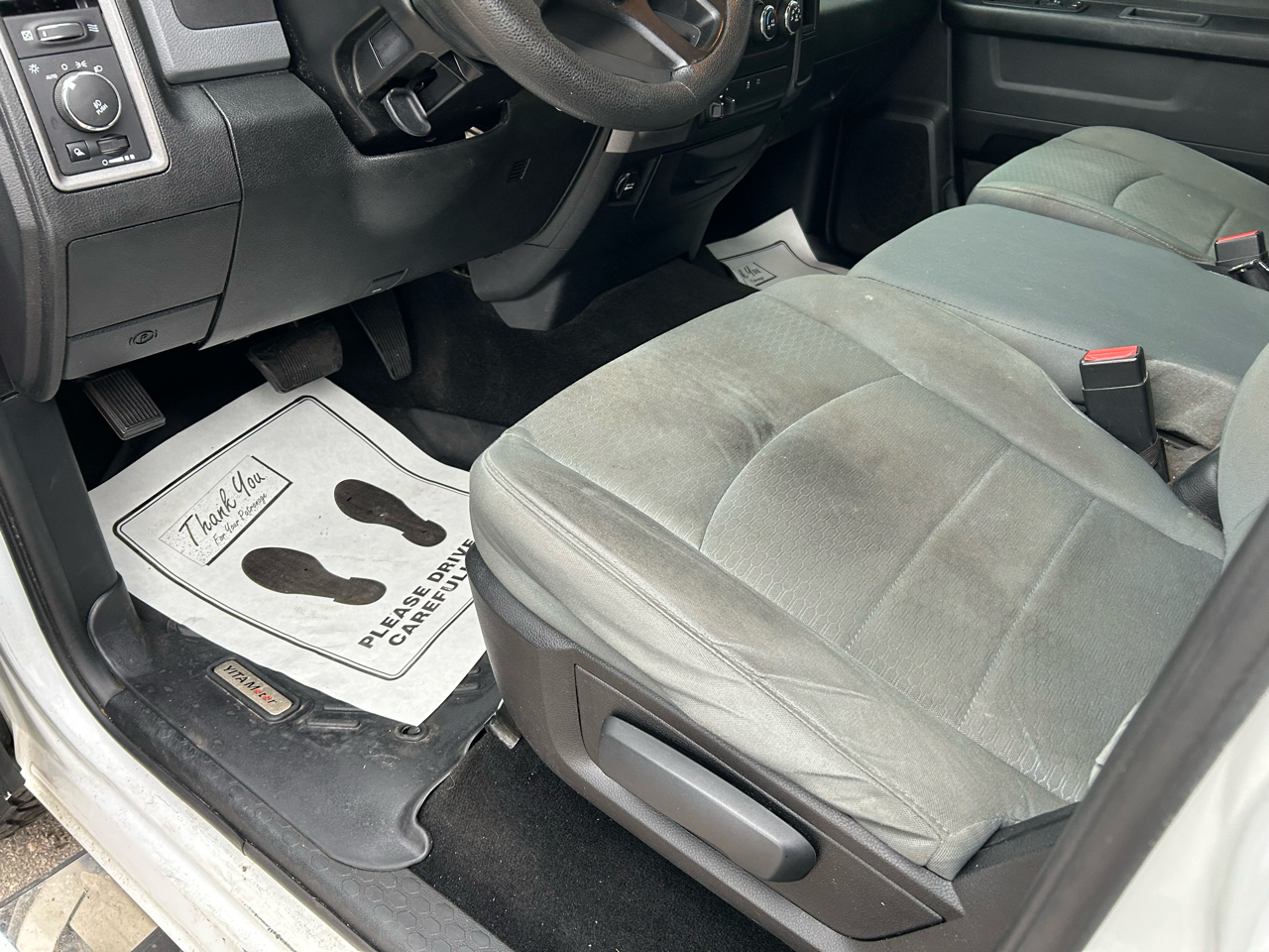 RAM 1500 Tradesman Crew Cab SWB 4WD 2014