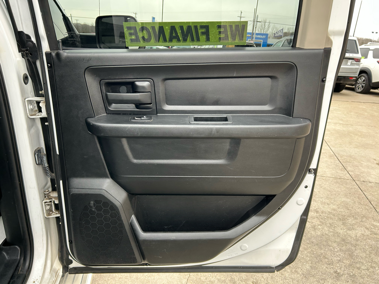 RAM 1500 Tradesman Crew Cab SWB 4WD 2014