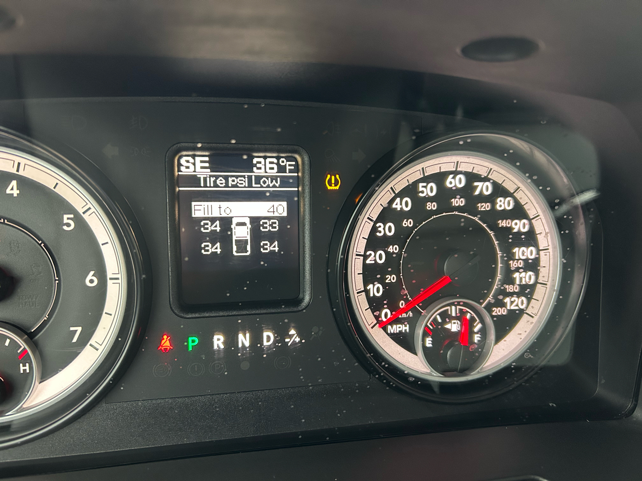 RAM 1500 Tradesman Crew Cab SWB 4WD 2014