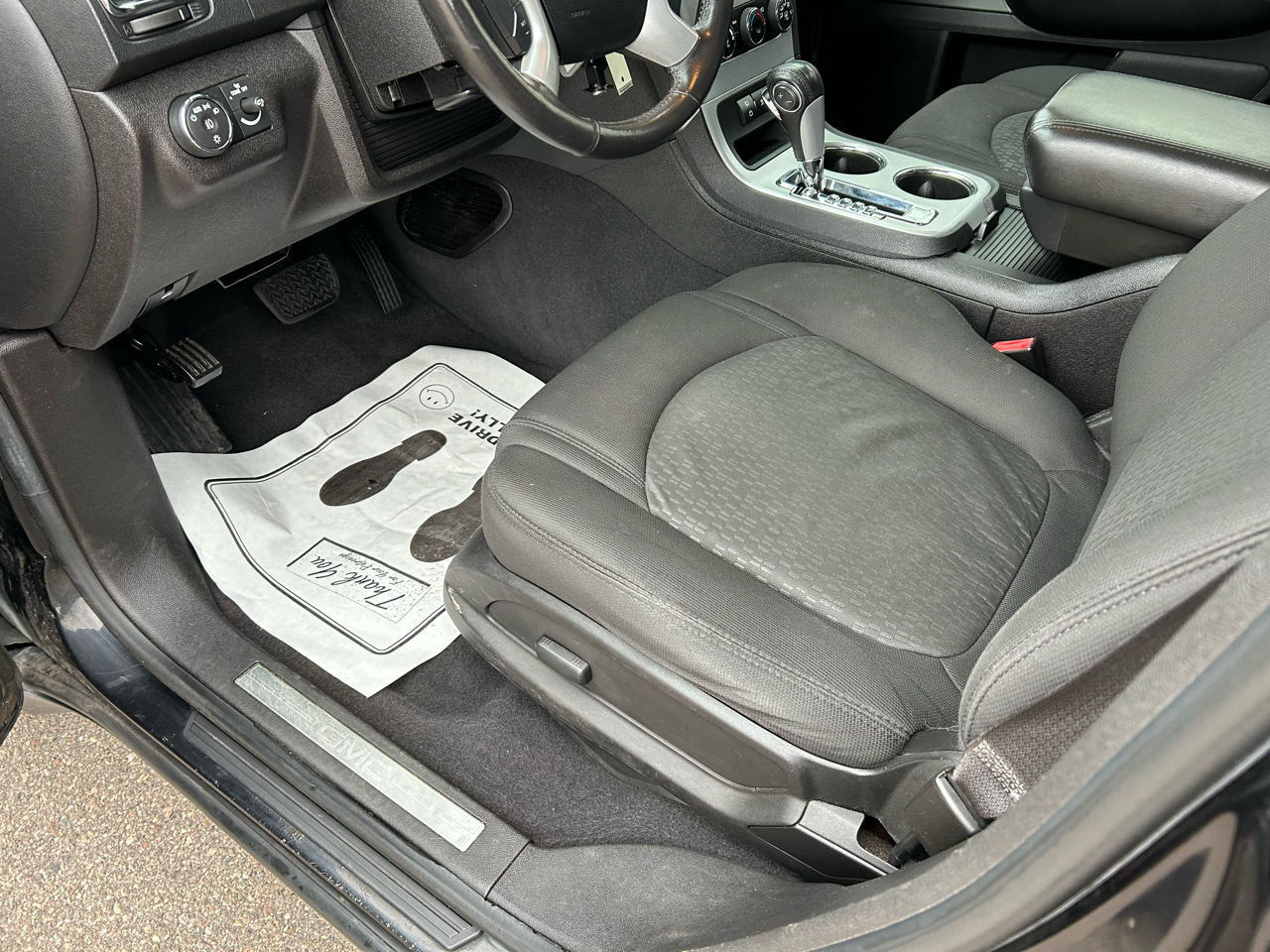 GMC Acadia SLE-2 AWD 2011