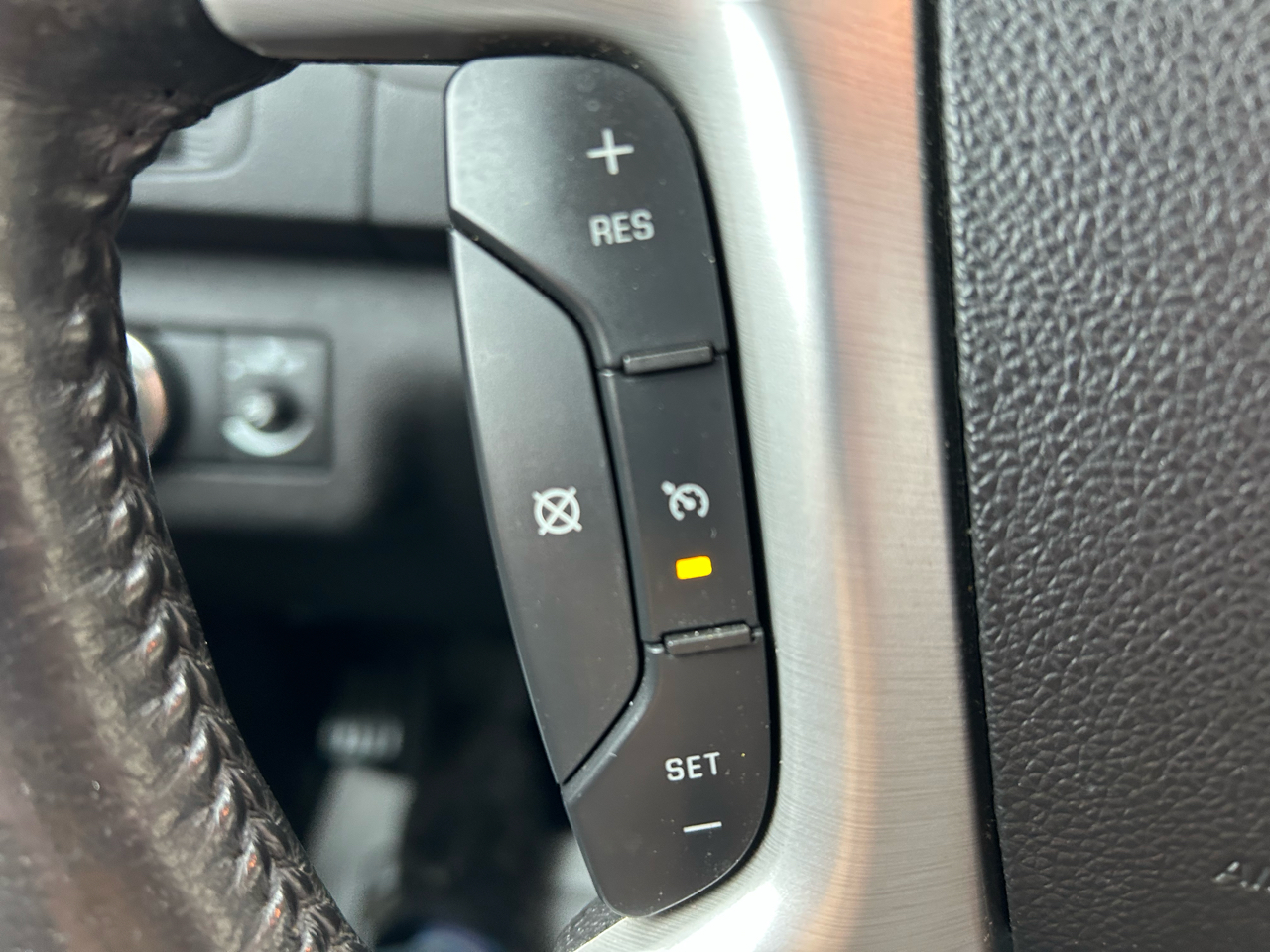 GMC Acadia SLE-2 AWD 2011