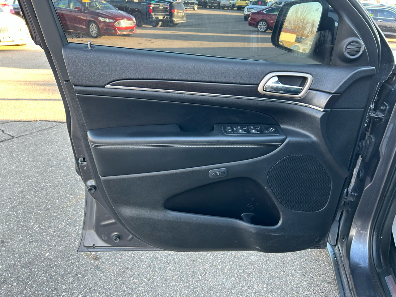 Jeep Grand Cherokee Limited 4WD 2015