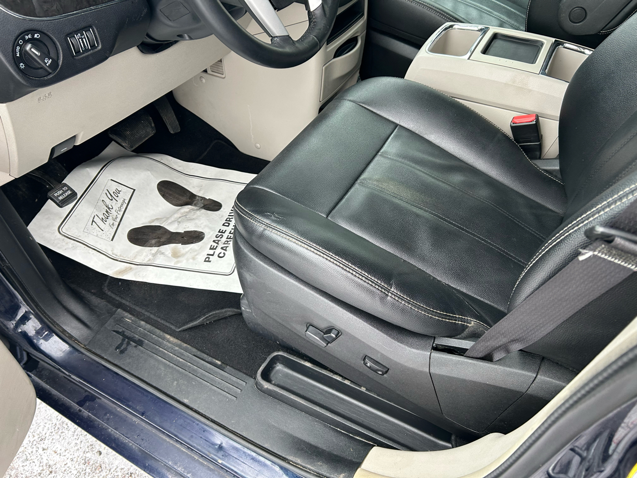 Chrysler Town & Country Touring 2016