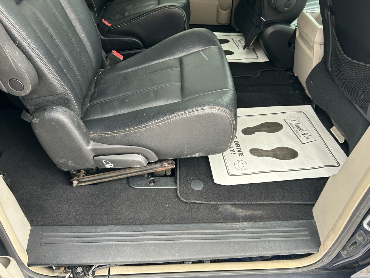 Chrysler Town & Country Touring 2016