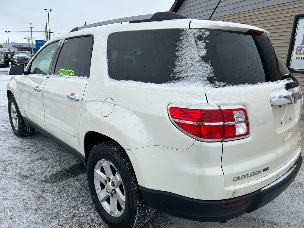 Saturn Outlook XR AWD 2010