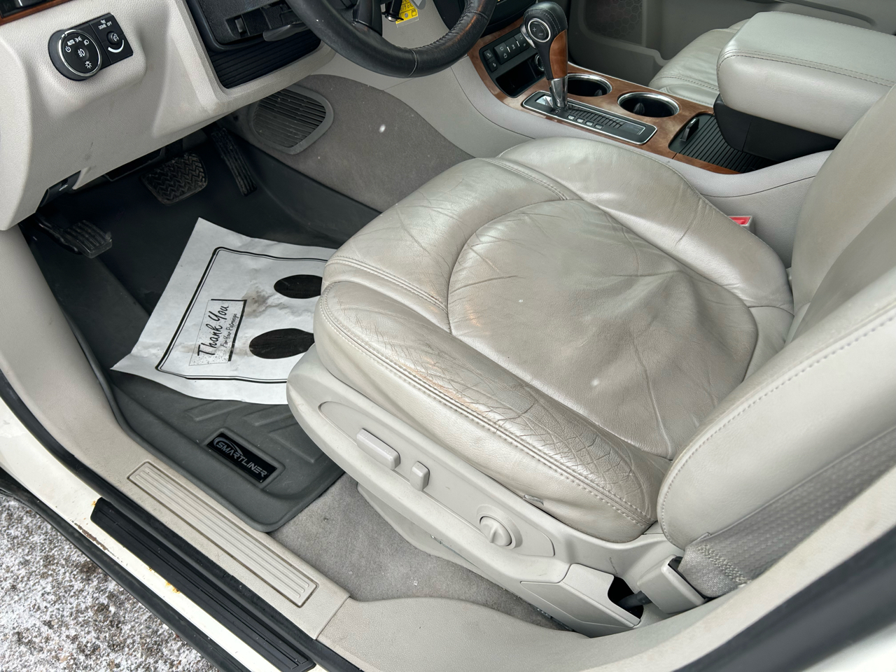 Saturn Outlook XR AWD 2010