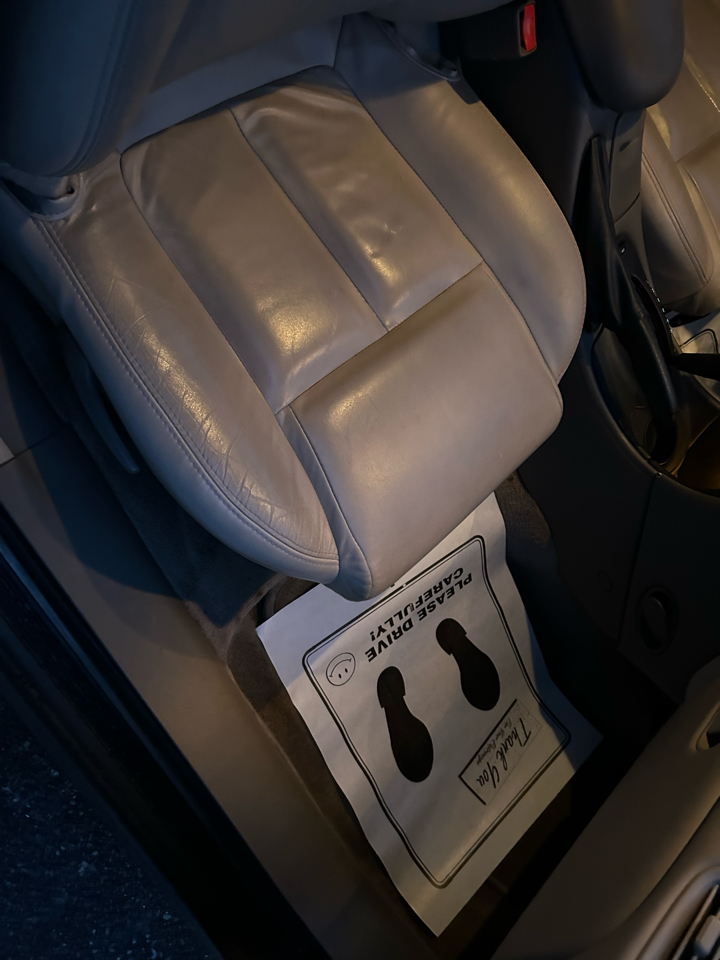 Oldsmobile Alero GLS Sedan 2001