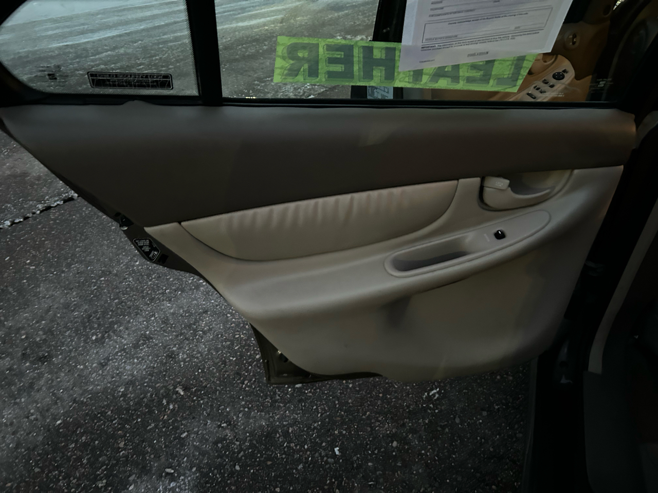 Oldsmobile Alero GLS Sedan 2001