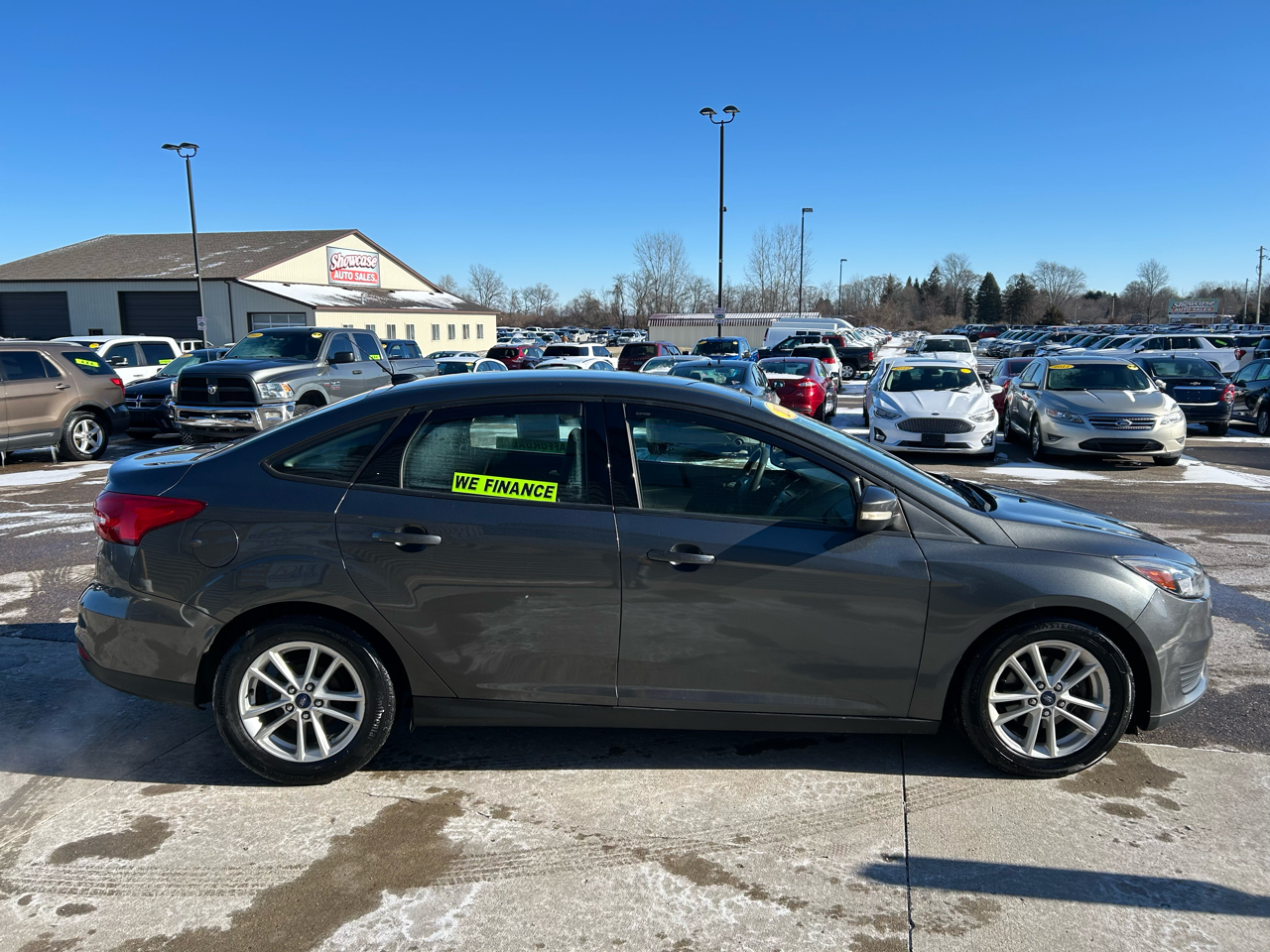 Ford Focus SE Sedan 2017