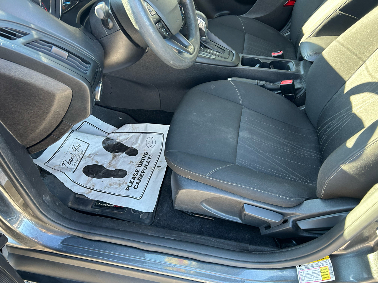 Ford Focus SE Sedan 2017