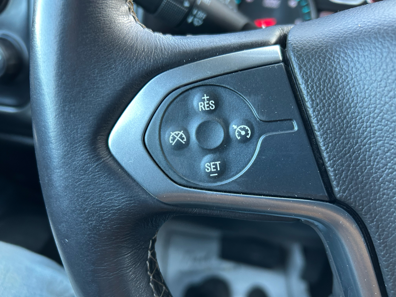 Chevrolet Silverado 1500 LT Double Cab 4WD 2017