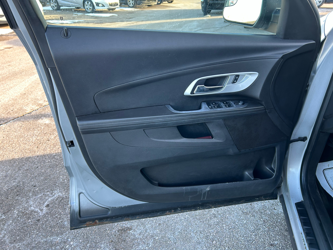 Chevrolet Equinox LS 2WD 2013