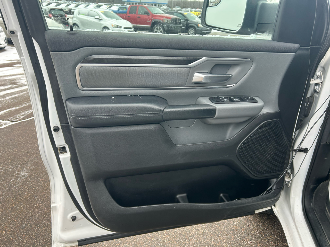 RAM 1500 Big Horn Crew Cab SWB 4WD 2019