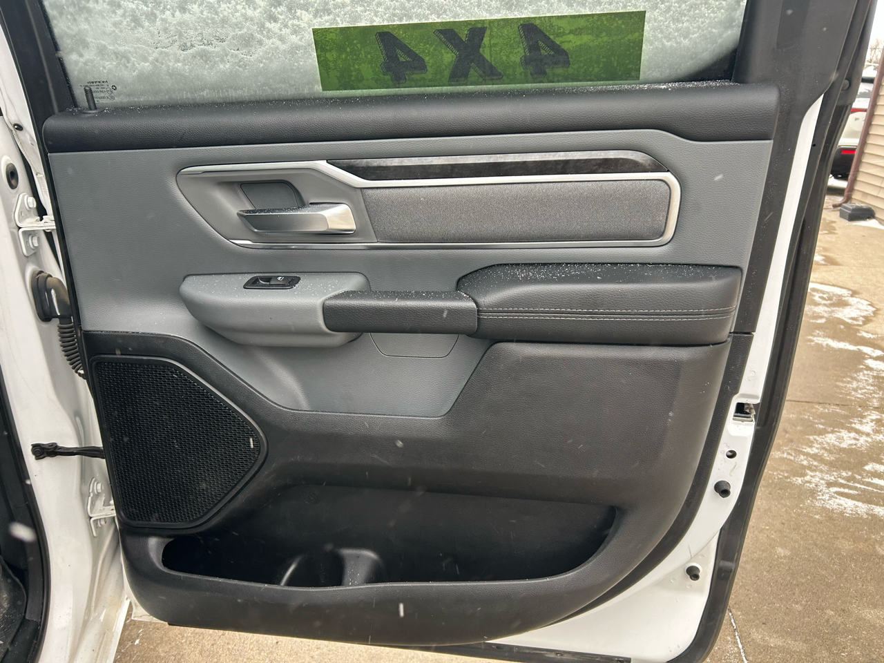 RAM 1500 Big Horn Crew Cab SWB 4WD 2019