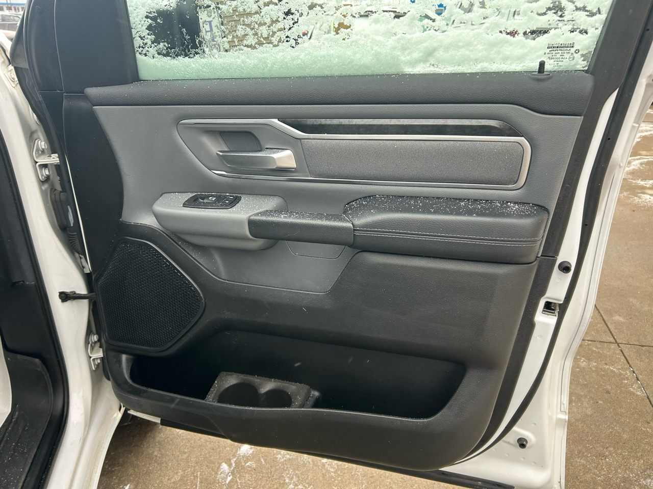 RAM 1500 Big Horn Crew Cab SWB 4WD 2019