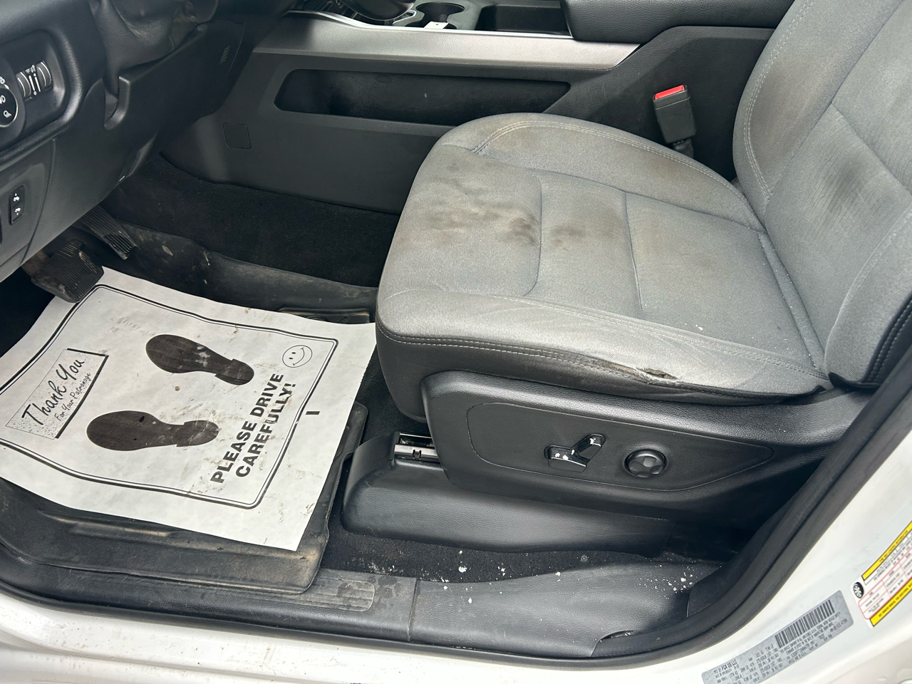 RAM 1500 Big Horn Crew Cab SWB 4WD 2019