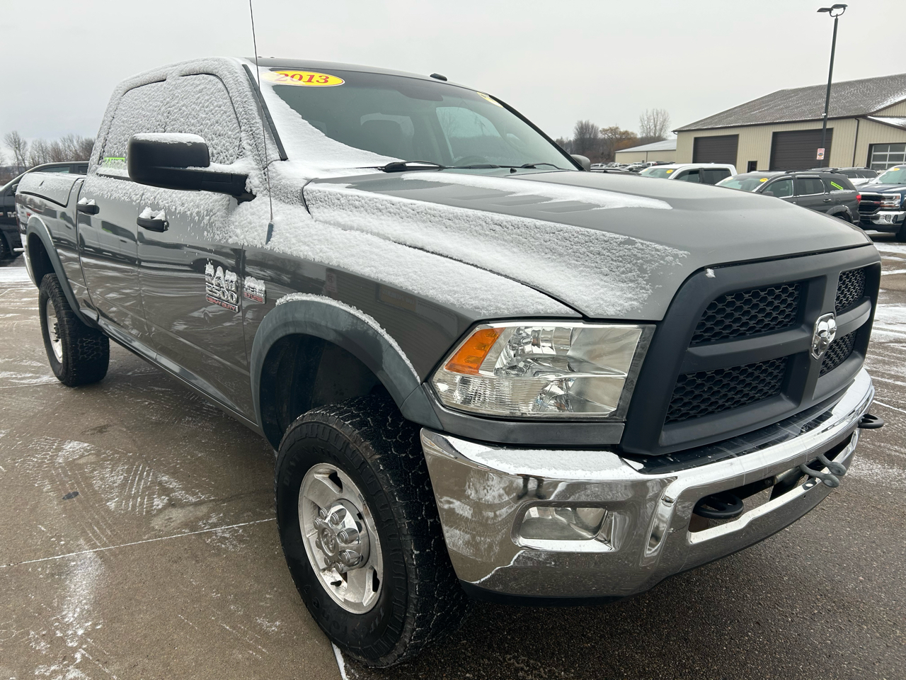 RAM 2500 Tradesman Crew Cab SWB 4WD 2013