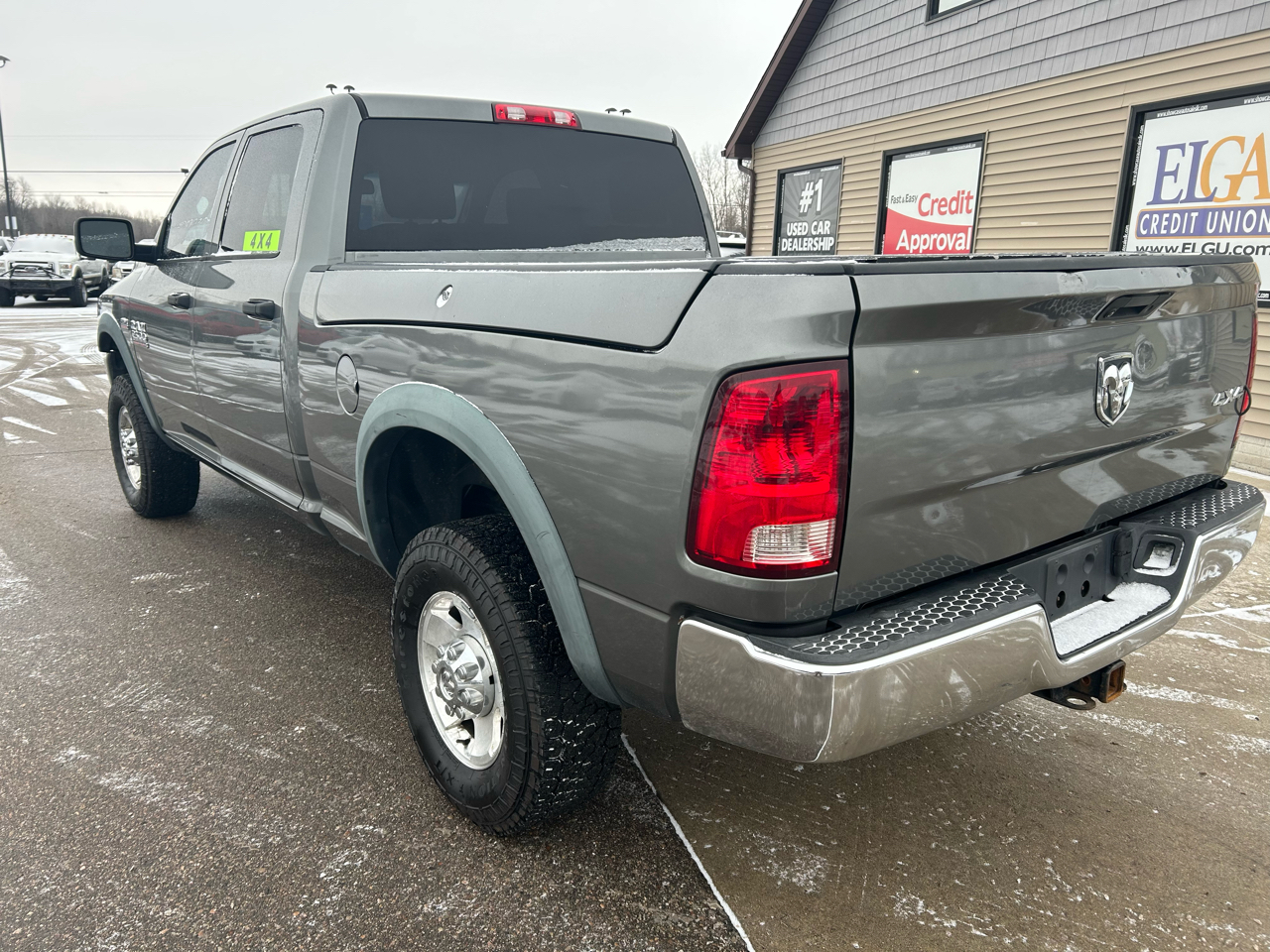 RAM 2500 Tradesman Crew Cab SWB 4WD 2013