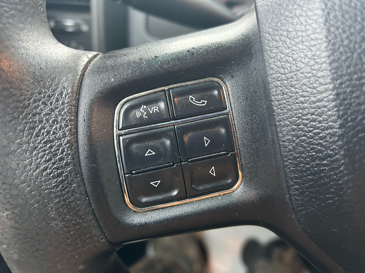 RAM 2500 Tradesman Crew Cab SWB 4WD 2013