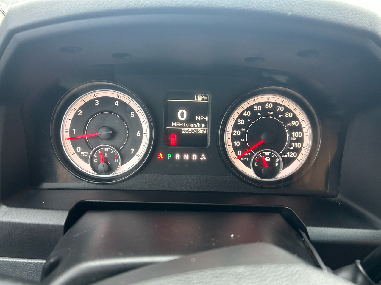 RAM 2500 Tradesman Crew Cab SWB 4WD 2013