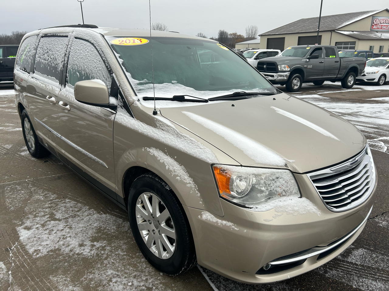 Chrysler Town & Country Touring 2013