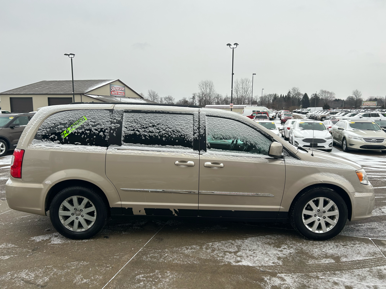 Chrysler Town & Country Touring 2013