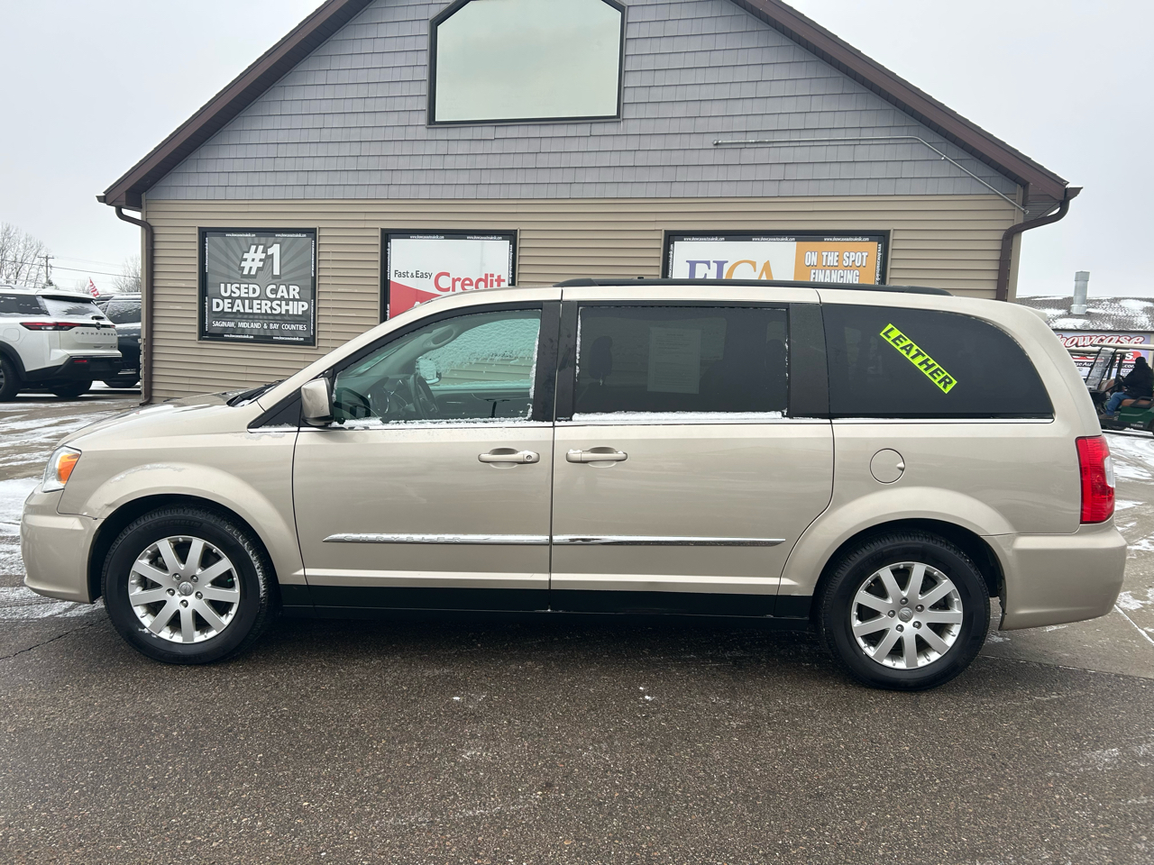 Chrysler Town & Country Touring 2013