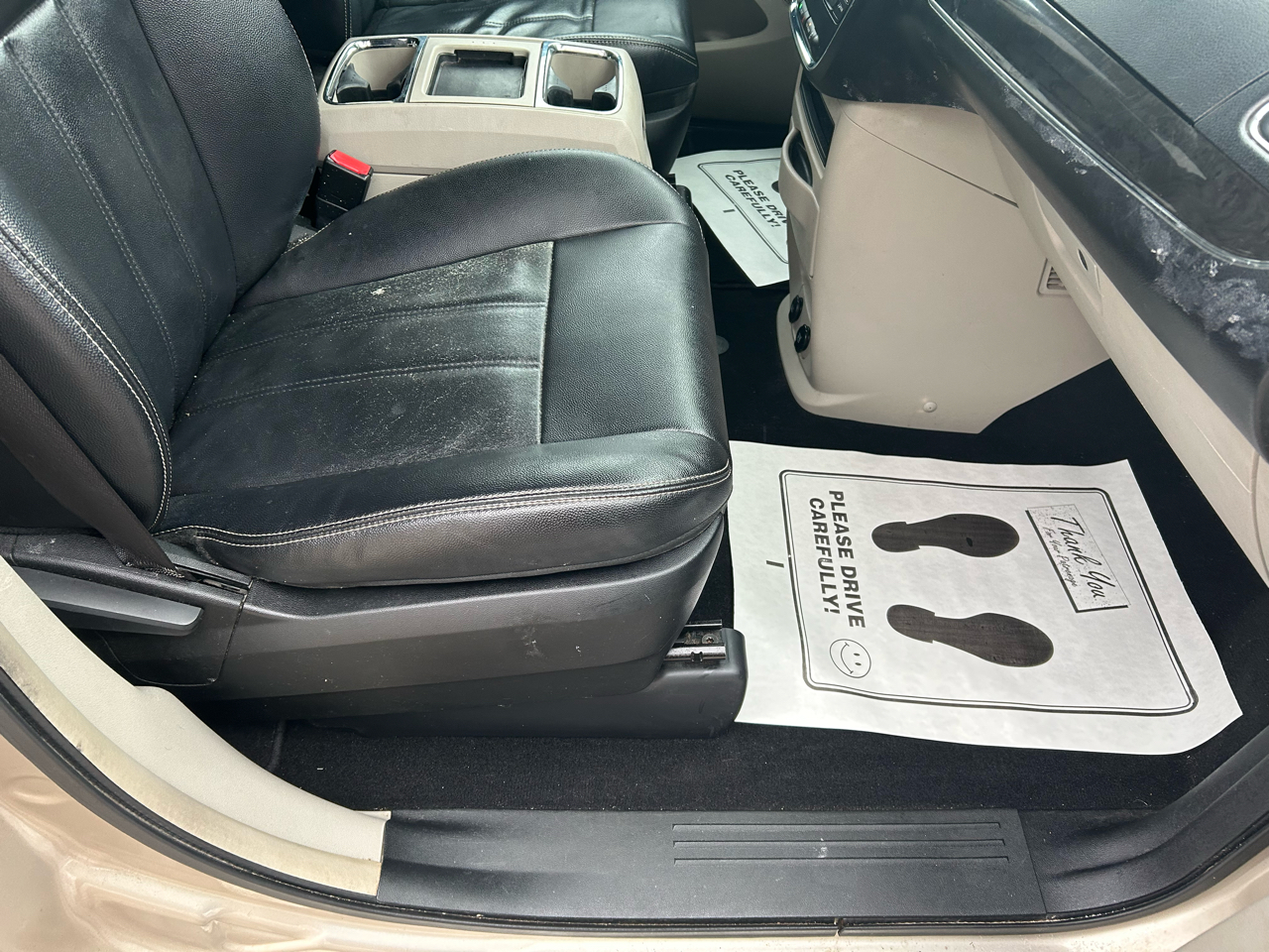 Chrysler Town & Country Touring 2013