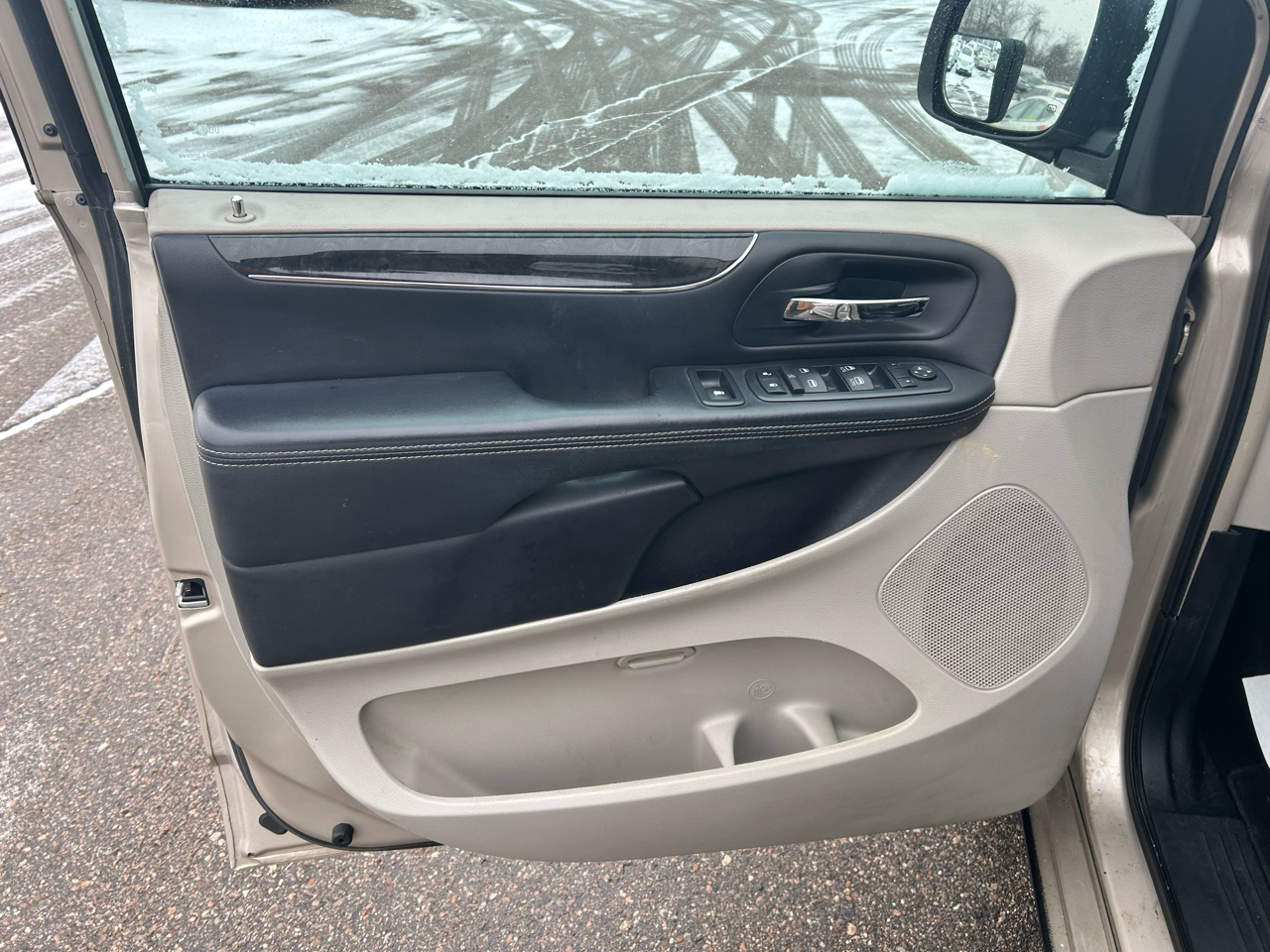 Chrysler Town & Country Touring 2013