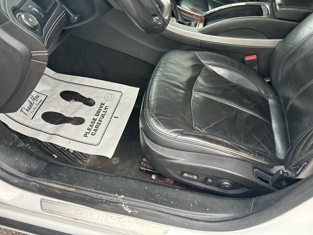 Buick LaCrosse CXL FWD 2011