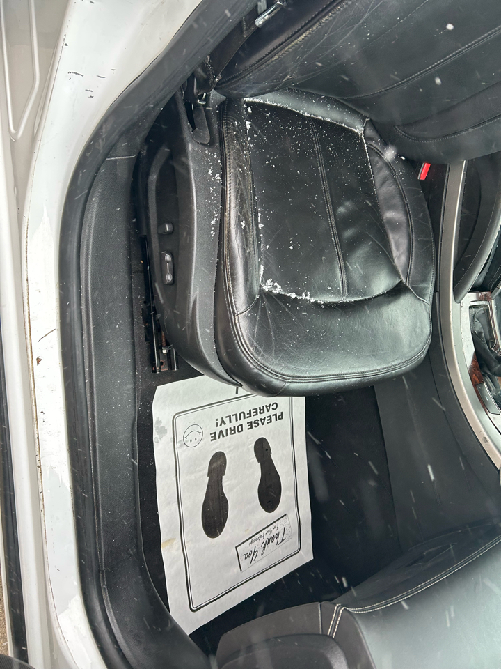 Buick LaCrosse CXL FWD 2011