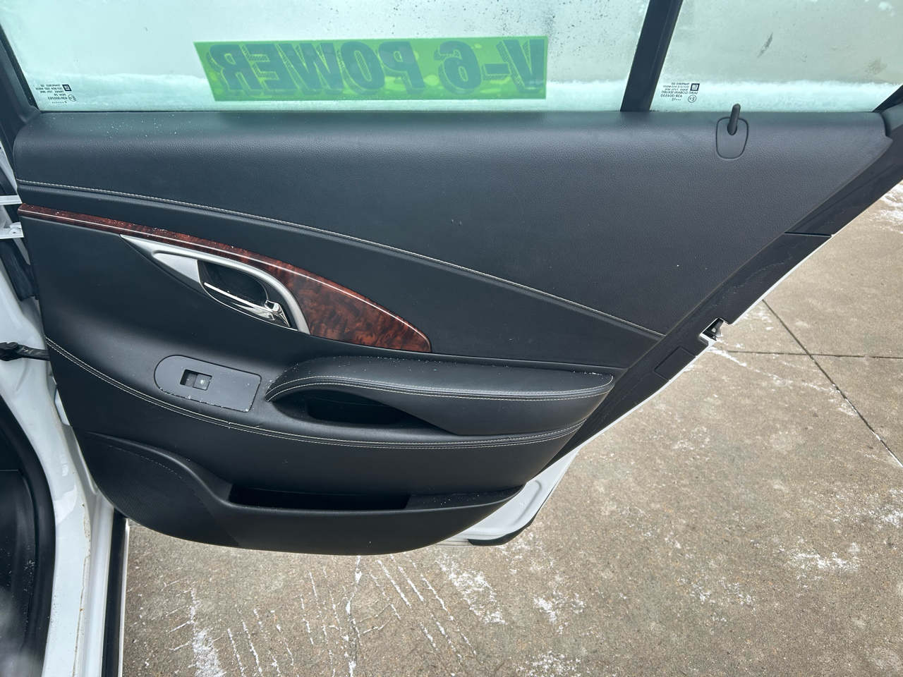 Buick LaCrosse CXL FWD 2011