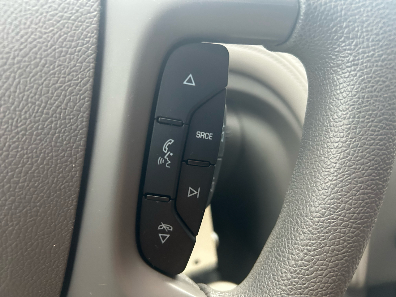 Chevrolet Traverse LS FWD w/PDC 2016