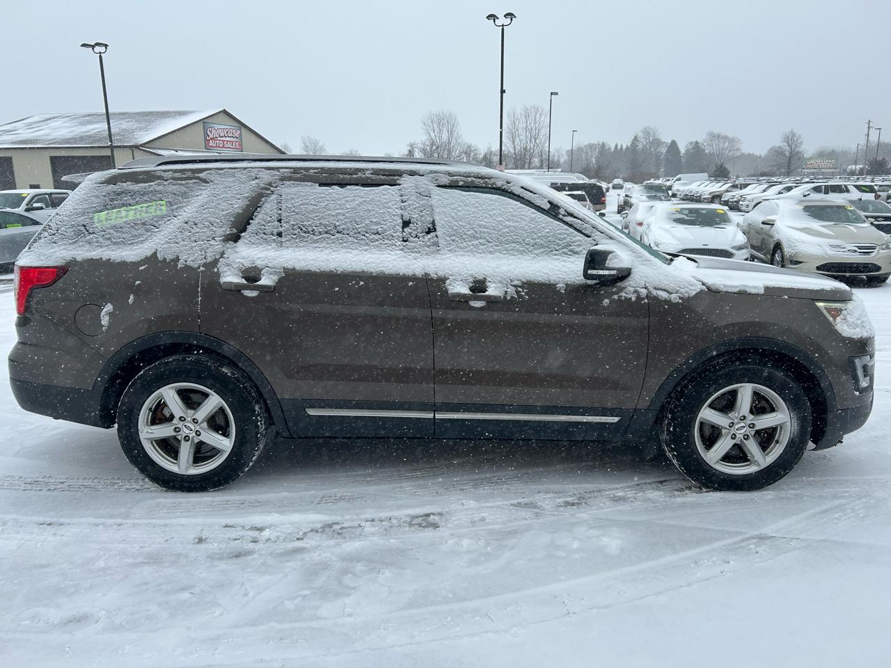 Ford Explorer XLT 4WD 2016