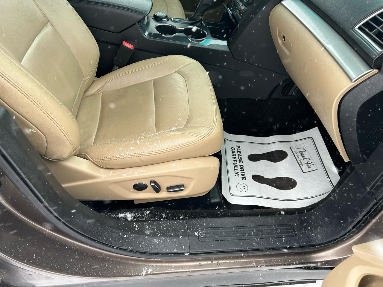 Ford Explorer XLT 4WD 2016