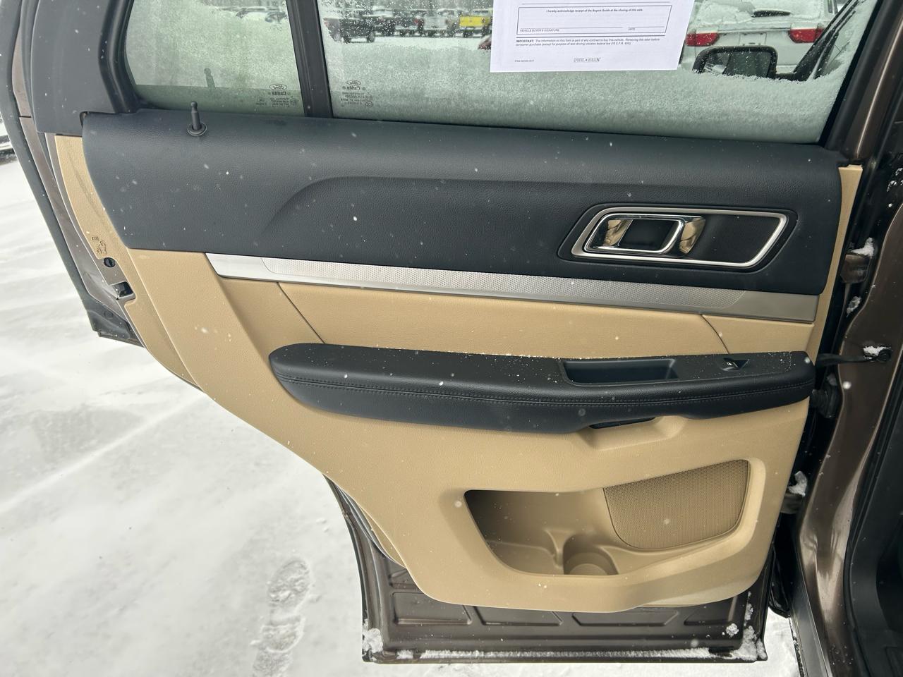 Ford Explorer XLT 4WD 2016