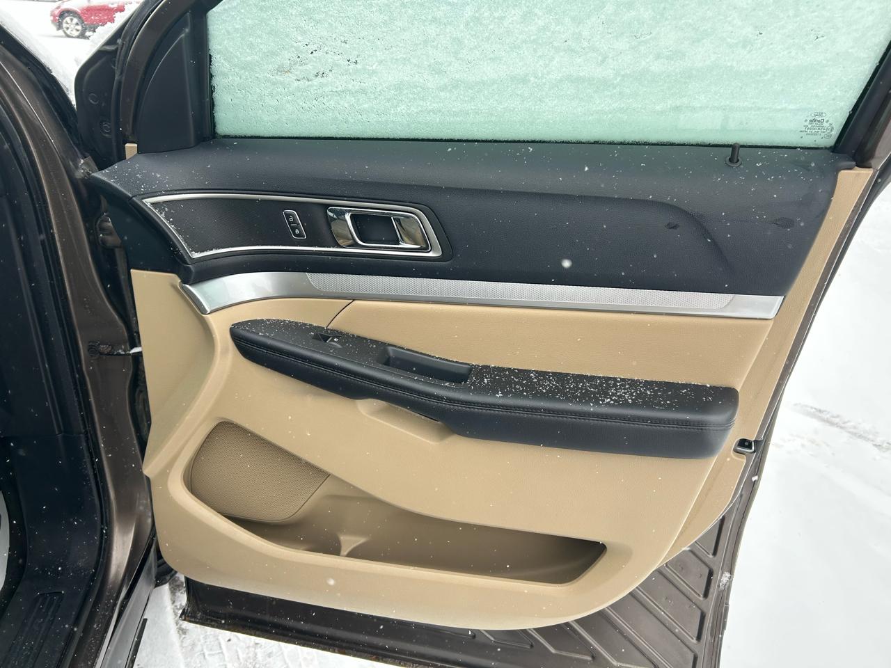 Ford Explorer XLT 4WD 2016