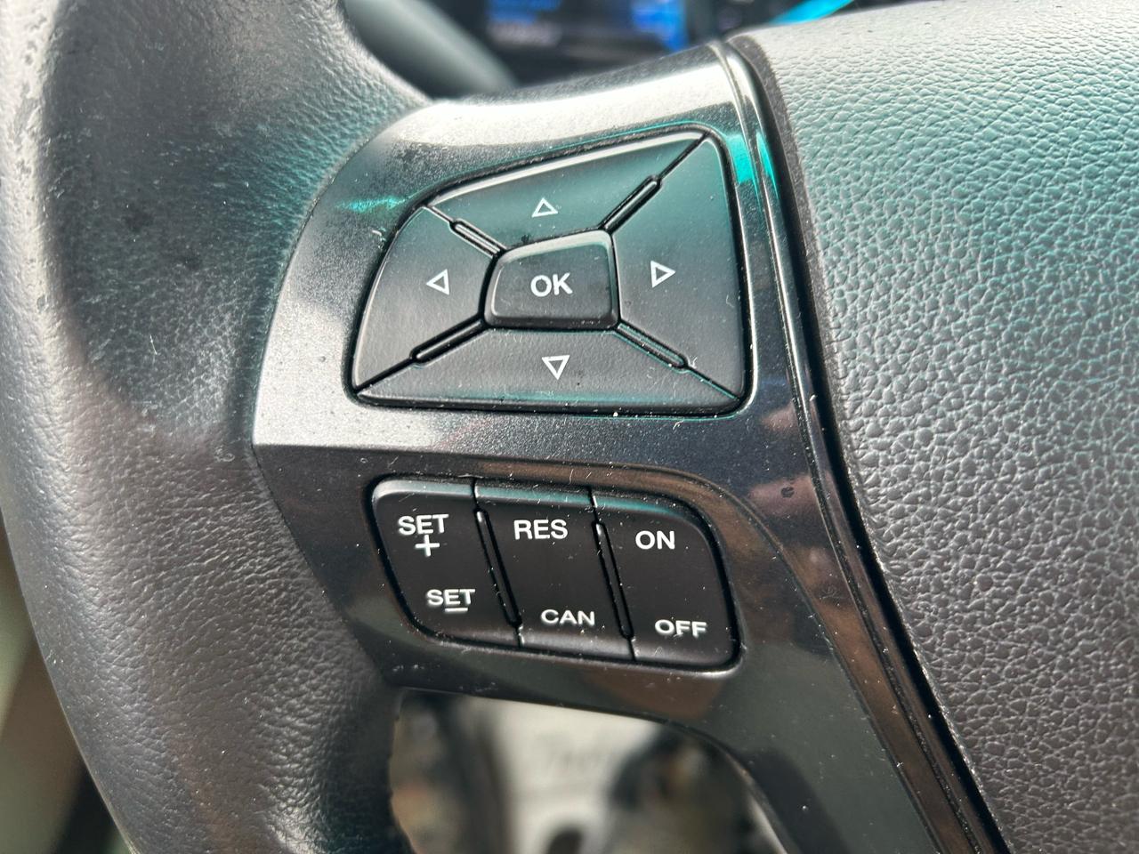 Ford Explorer XLT 4WD 2016