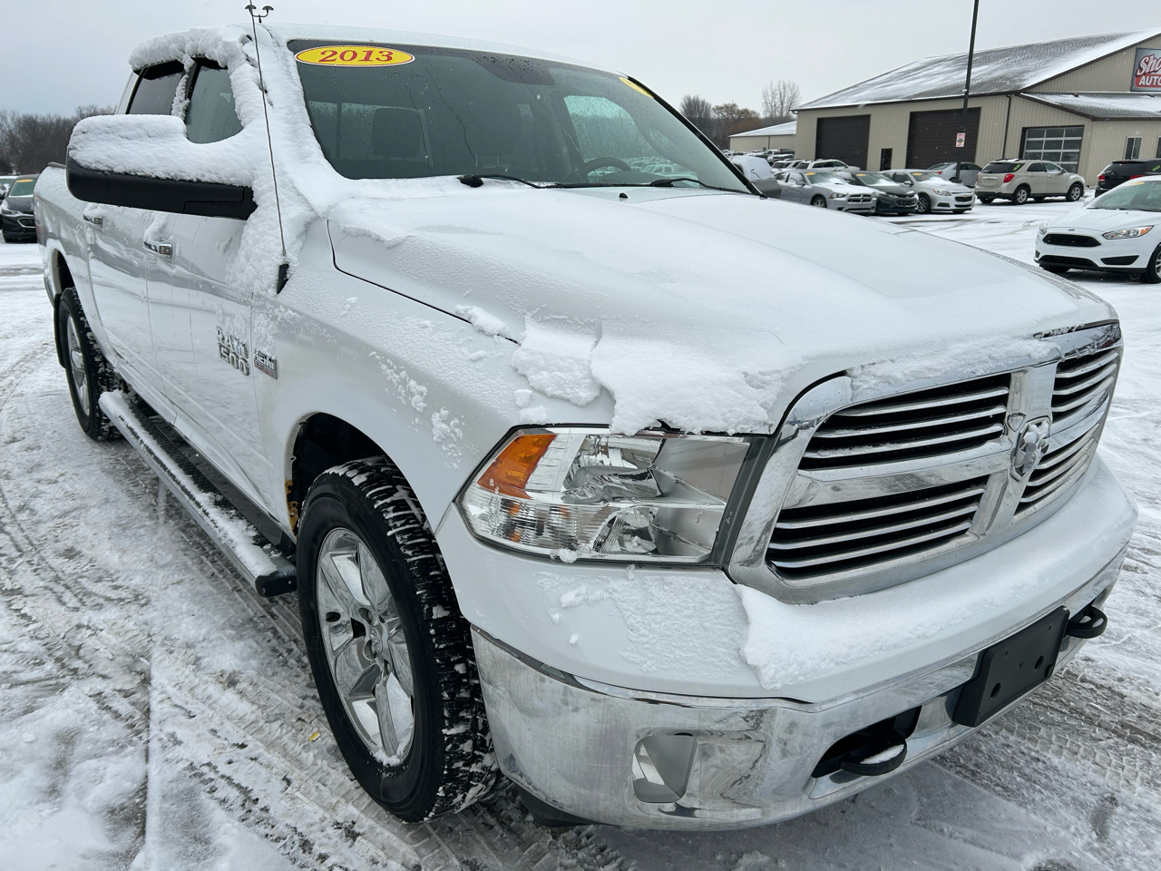 RAM 1500 SLT Crew Cab SWB 4WD 2014