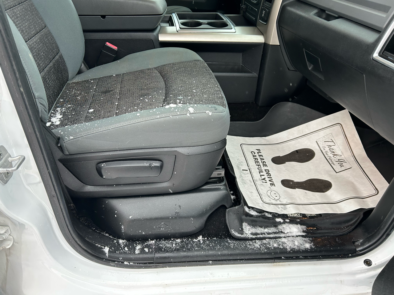 RAM 1500 SLT Crew Cab SWB 4WD 2014