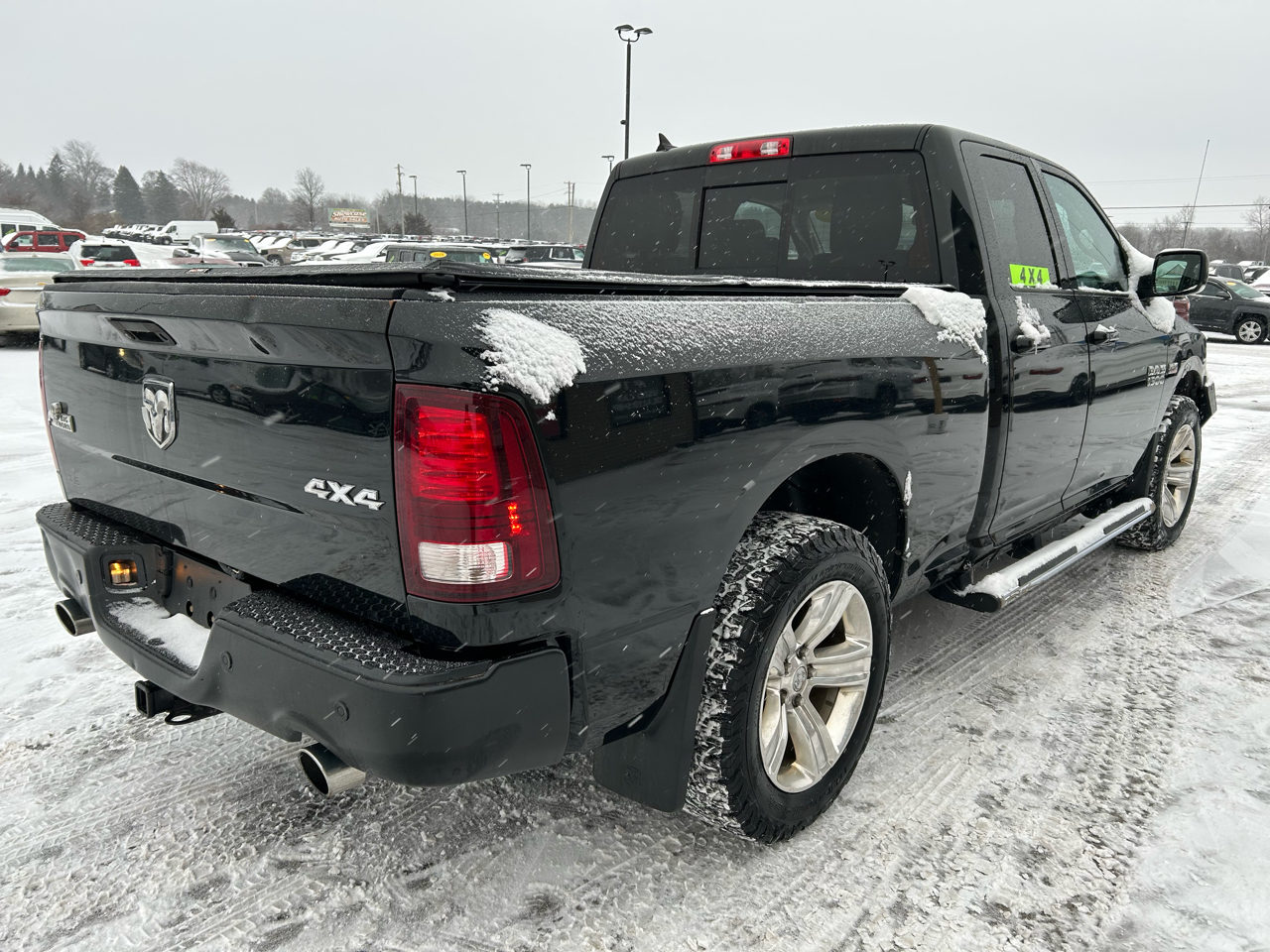 RAM 1500 Sport Quad Cab 4WD 2018