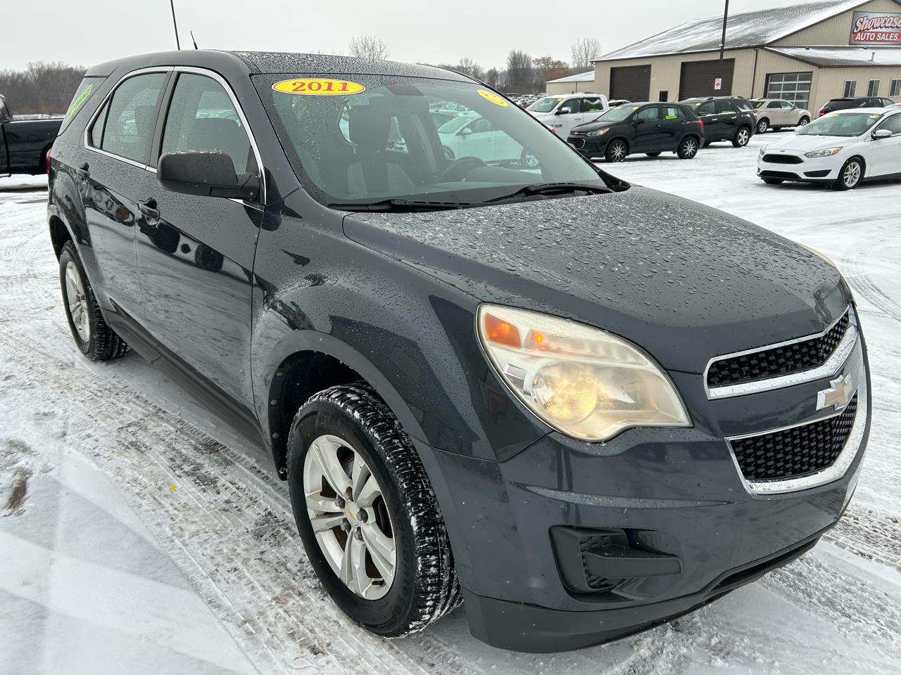 Chevrolet Equinox LS 2WD 2011