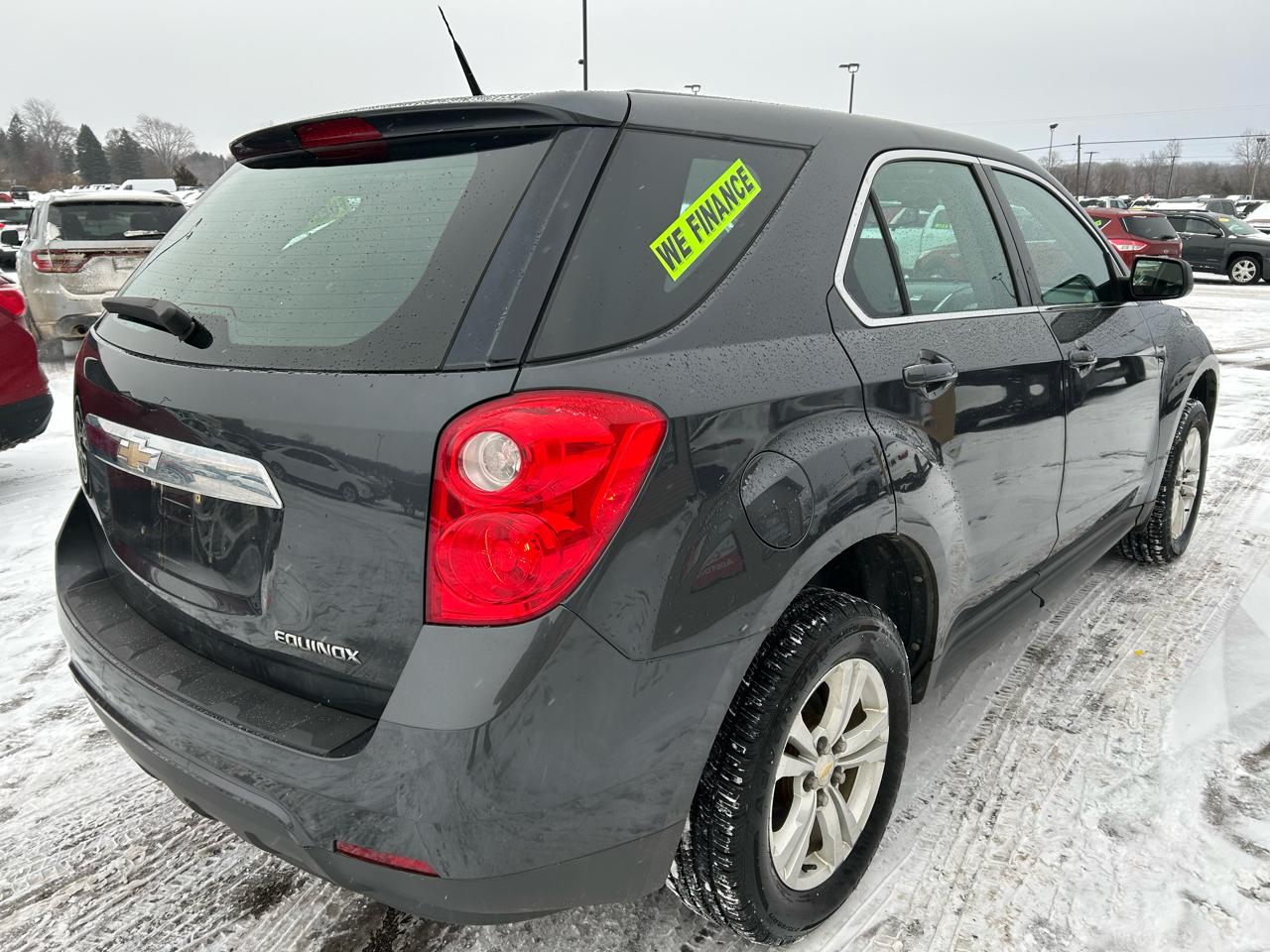 Chevrolet Equinox LS 2WD 2011