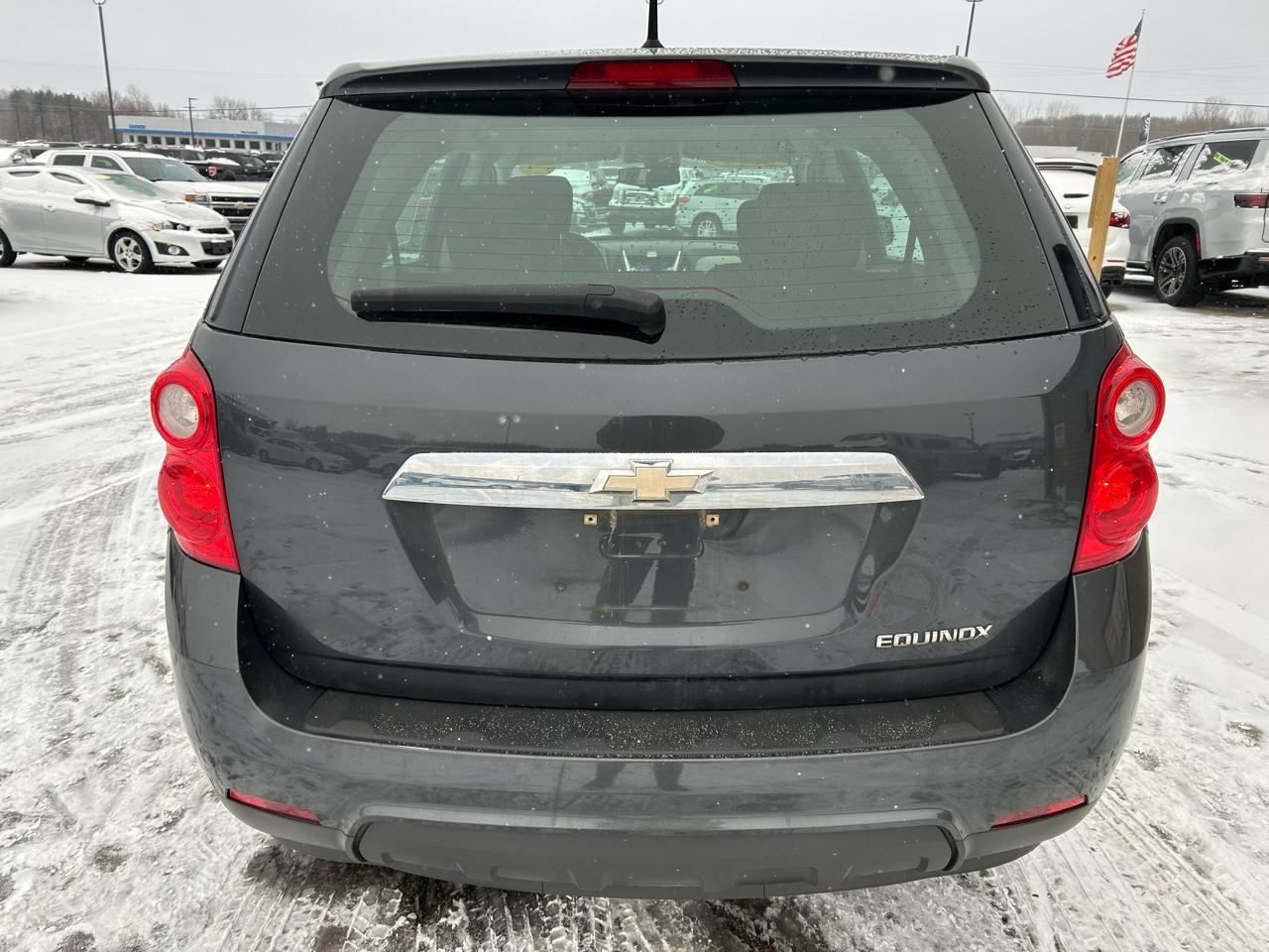Chevrolet Equinox LS 2WD 2011