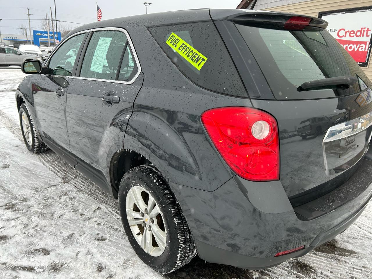 Chevrolet Equinox LS 2WD 2011