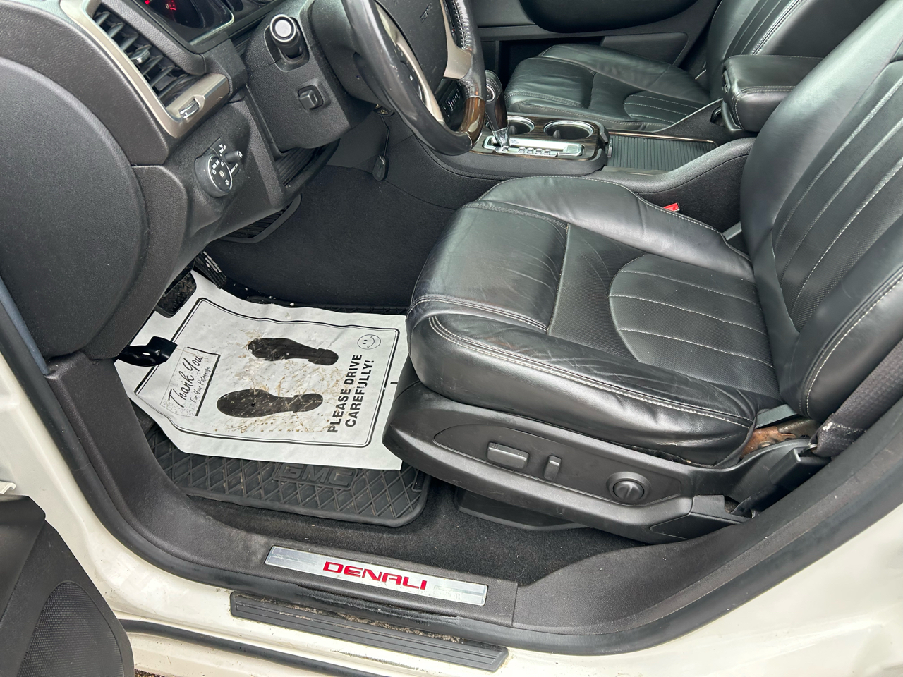 GMC Acadia Denali AWD 2014