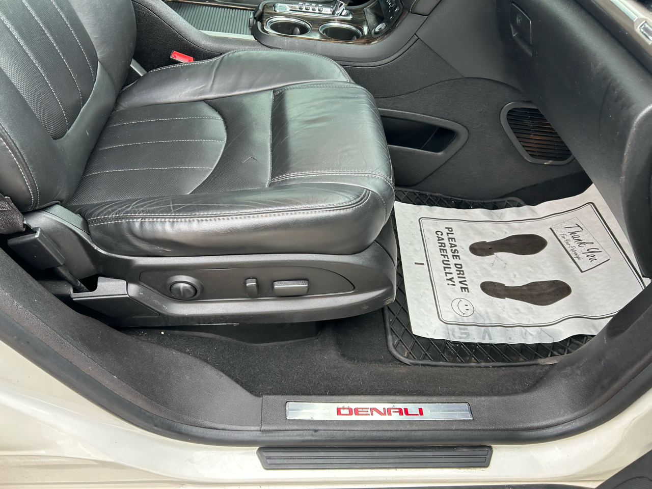 GMC Acadia Denali AWD 2014